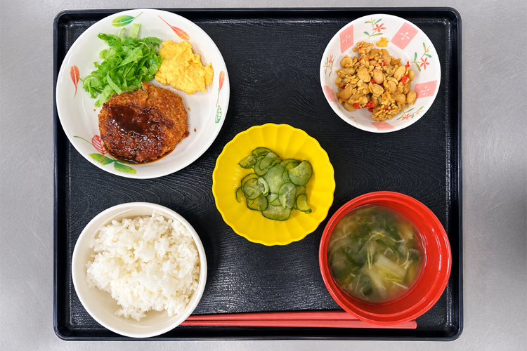 食事